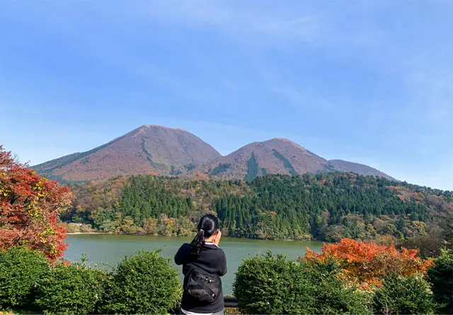 島根県の真ん中にそびえる三瓶山のまわりを、美しい大自然を眺めながら