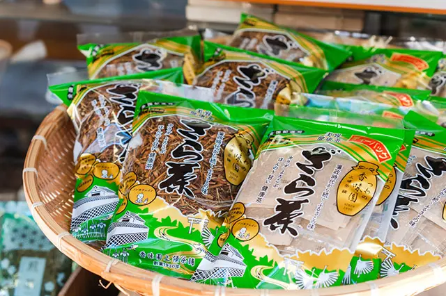 津和野伝統の「ざら茶」を和洋のお茶・ハーブ・漢方でアレンジ！ 体を