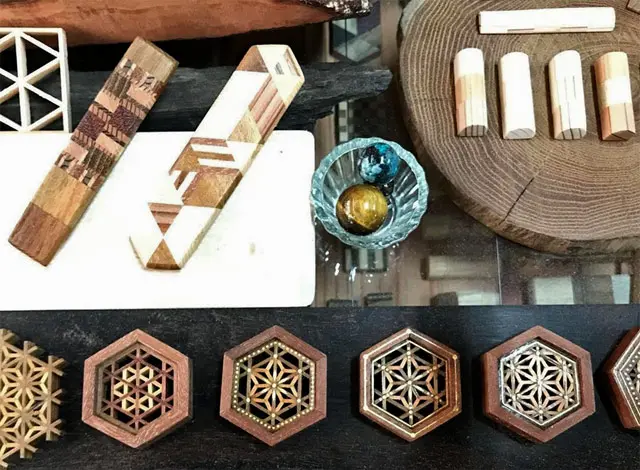現代の名工”の「組子細工」が、美しいアクセサリーや組み立てキットに