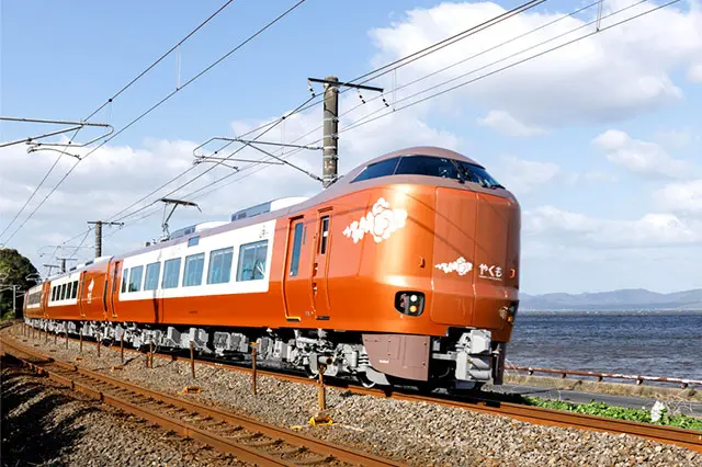 特急やくも｜島根・鳥取・岡山を結ぶ特急列車｜出雲テラス｜エポラ
