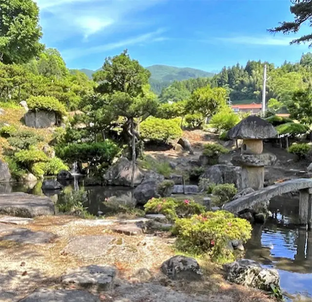 山田堂　奥出雲 卜蔵庭園・たたらの灯｜奥出雲の日本庭園と棚田｜出雲テラス｜エポラ